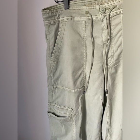 American Eagle Light Green Baggy Wide Leg Lyocell Pants Size 8 - Picture 4 of 12
